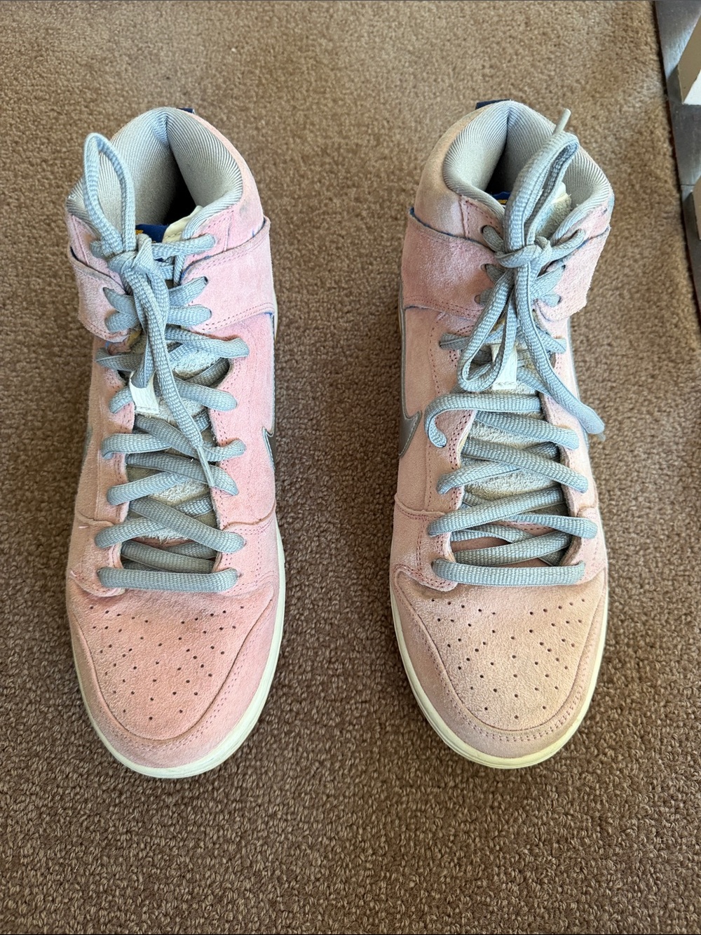 Men’s Concepts x Nike SB Dunk High 'When Pigs Fly' Sneakers